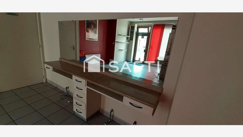 Local commercial 55m² à louer à Tours centre-ville
