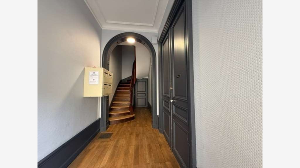 Bureaux à louer d'environ 60 m² - Hypercentre de T