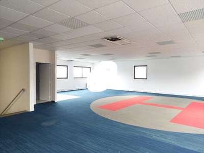 Location Bureaux à Toussus-le-Noble
