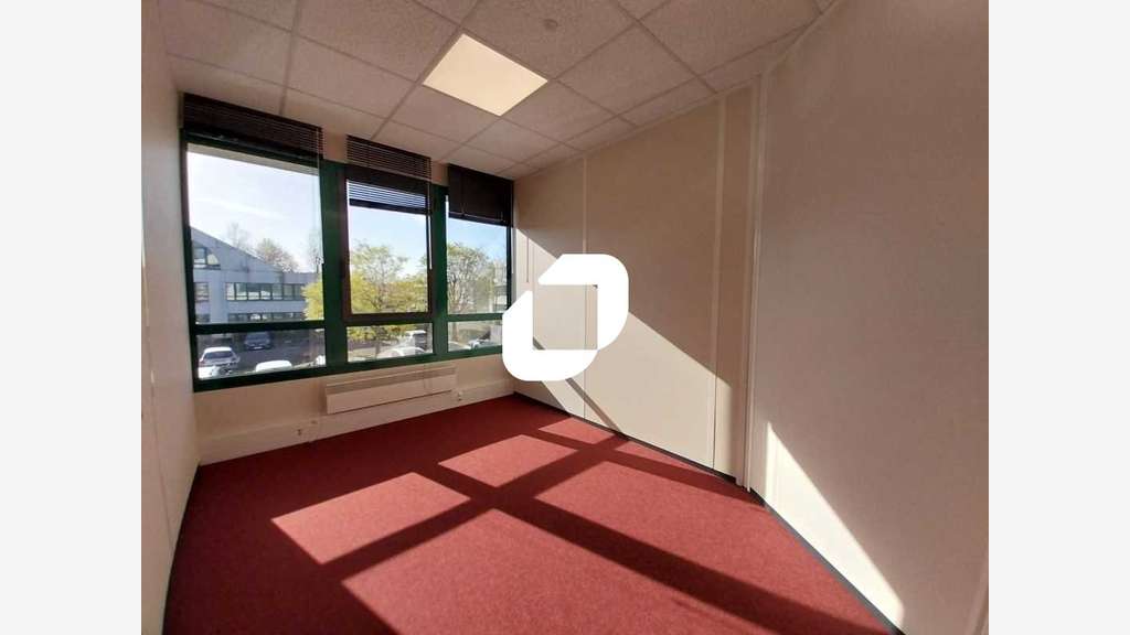 A louer Bureaux 36m² Trappes