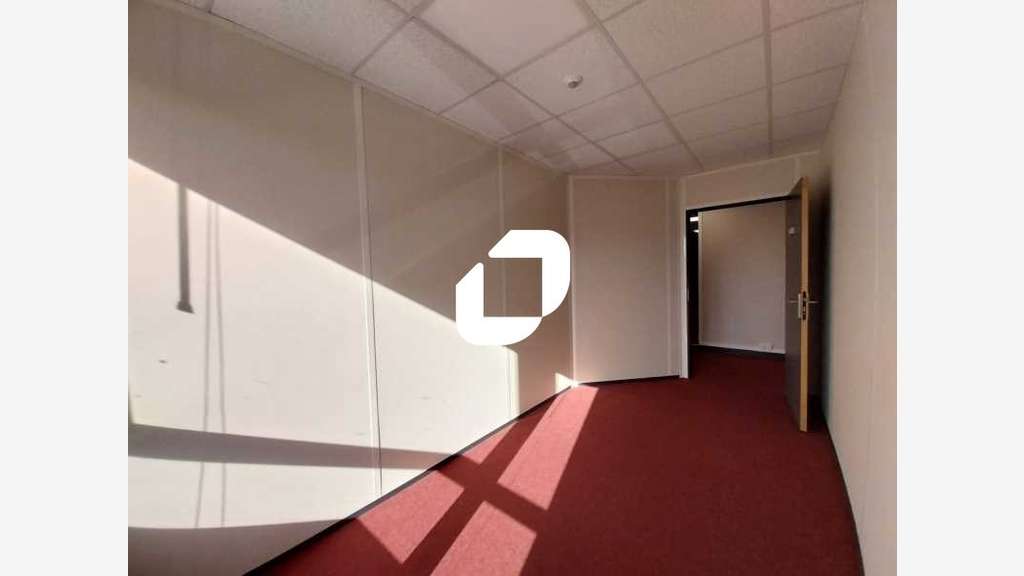 A louer Bureaux 36m² Trappes