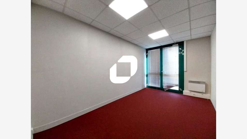 A louer Bureaux 36m² Trappes