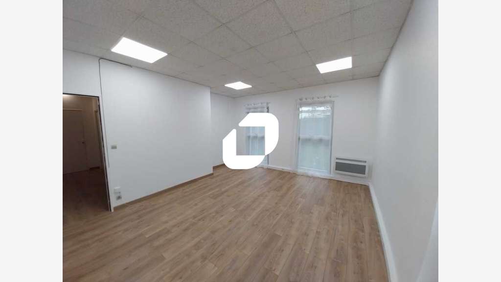 A louer Bureaux 23m² Trappes