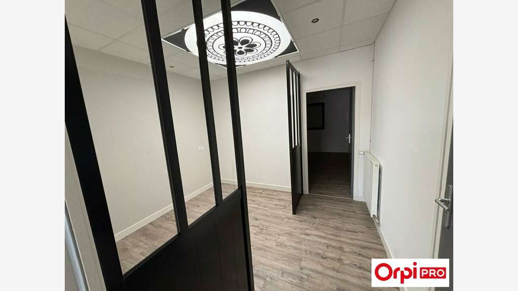 A louer bureau de 43m² Trégueux emplacement strat.