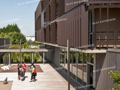 A louer bureaux avec services 37,50m² à Trégueux