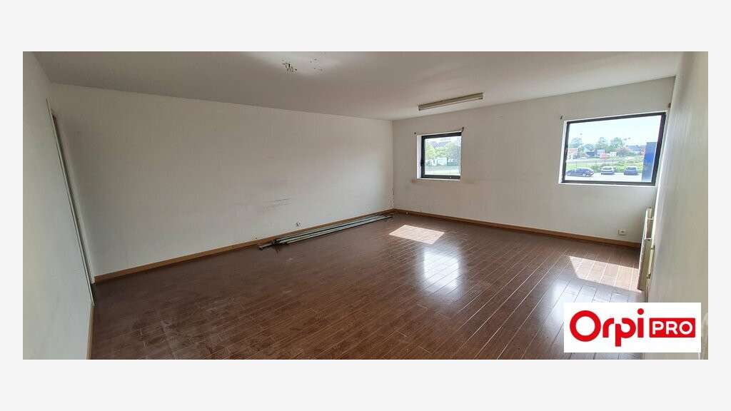 A louer bureaux 220m² empl proche RN12 Trégueux