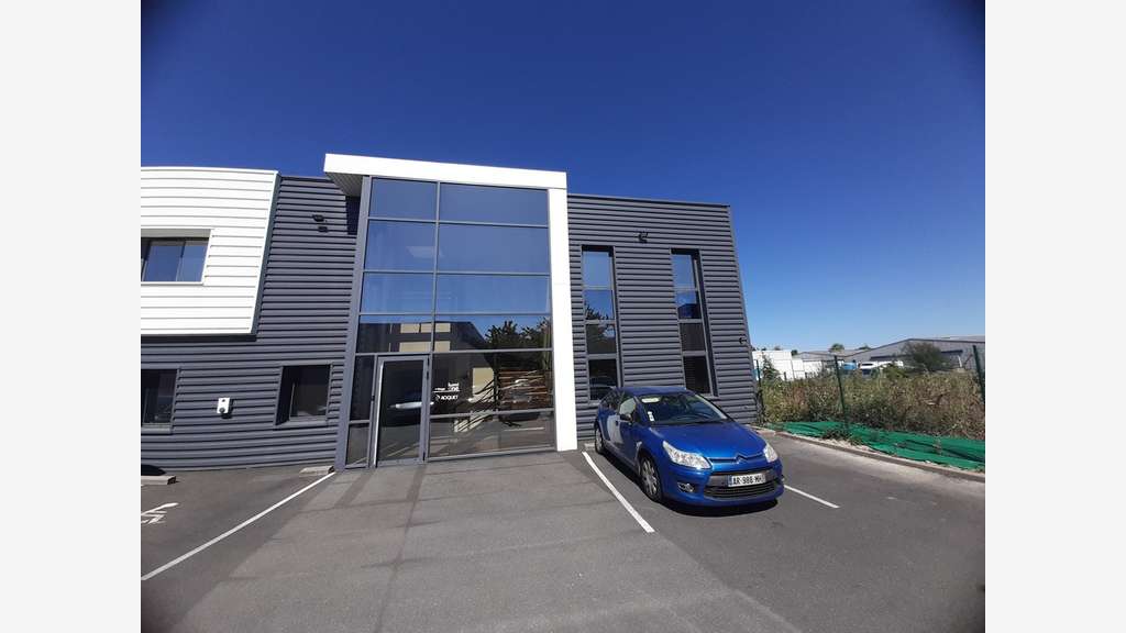 A louer bureaux état neuf de 88m² à Treillières