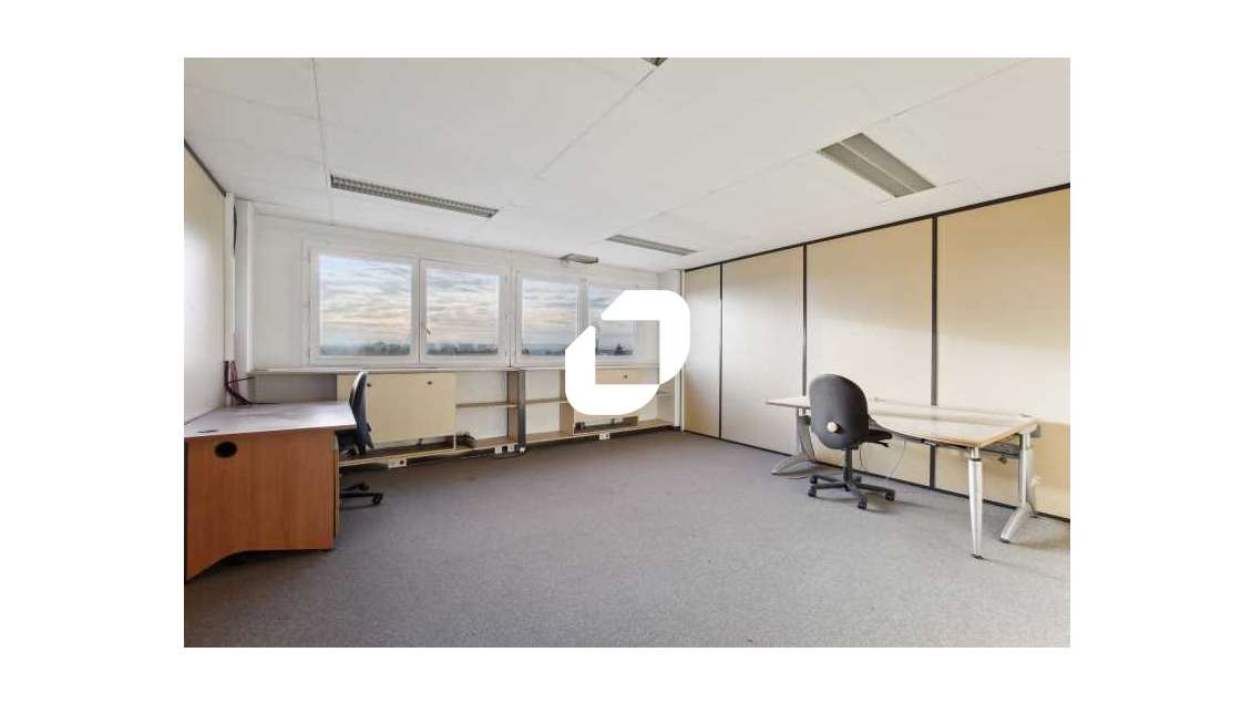 A louer Bureaux 60m² Tremblay en france