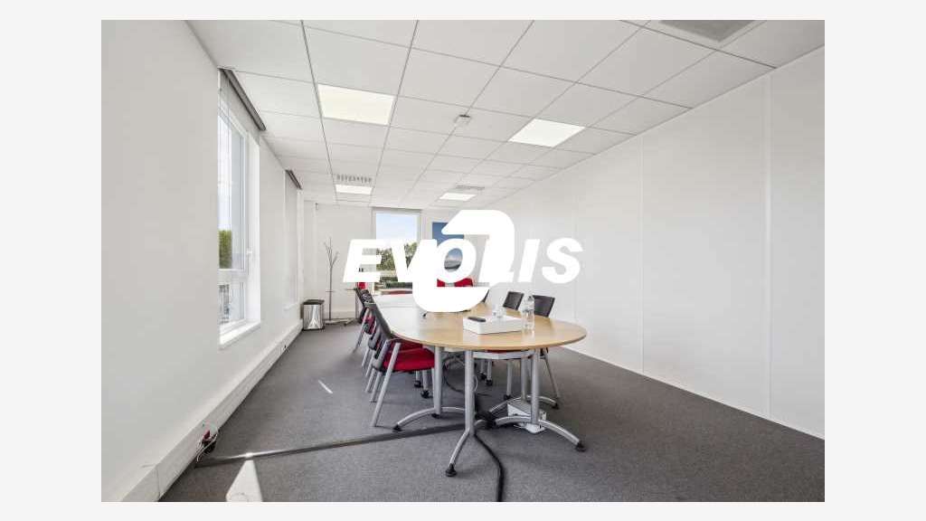 A louer Bureaux 535m² Tremblay en france