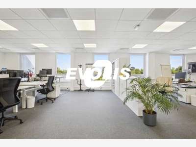 A louer Bureaux 535m² Tremblay en france
