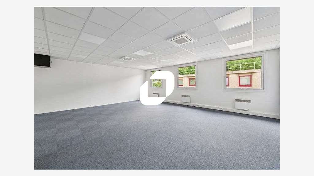 A louer Bureaux 165m² Tremblay en france