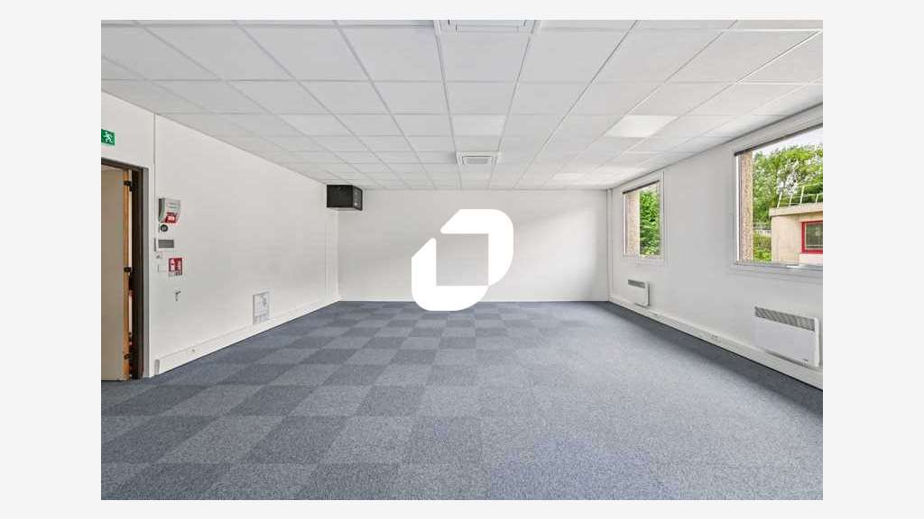 A louer Bureaux 165m² Tremblay en france
