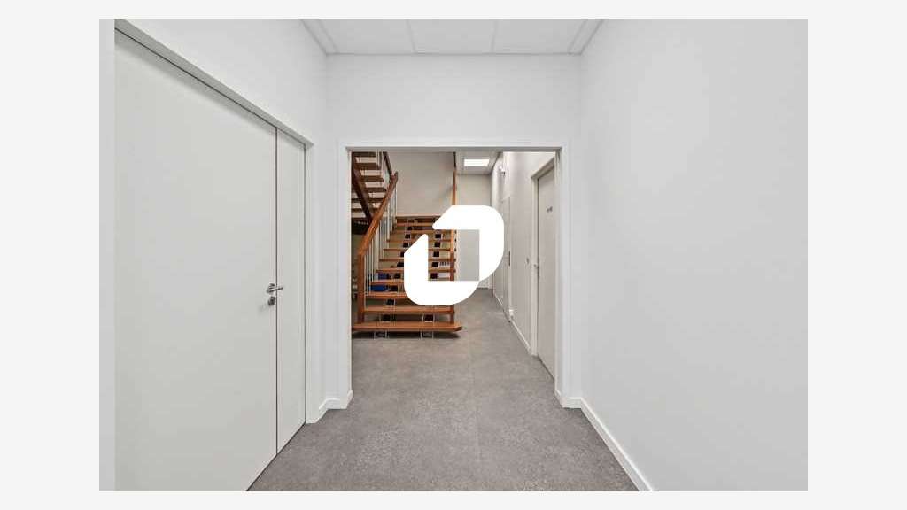 A louer Bureaux 165m² Tremblay en france