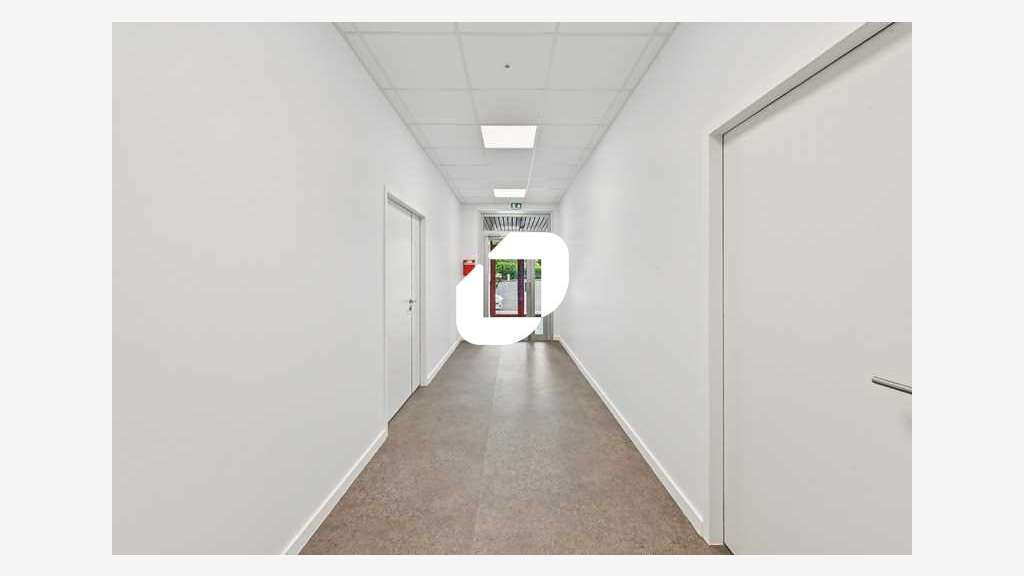 A louer Bureaux 165m² Tremblay en france