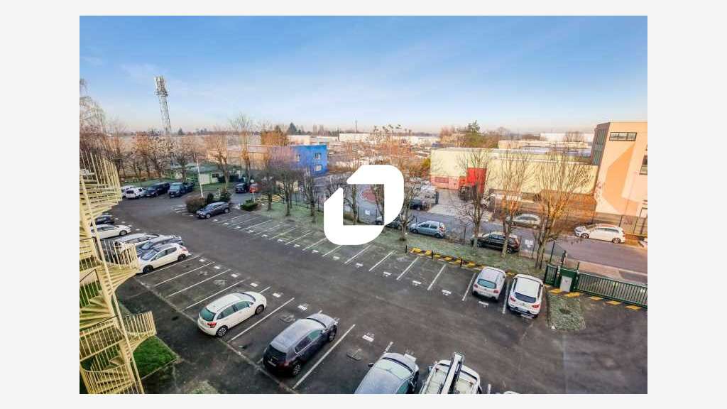 A louer Bureaux 490m² Tremblay en france