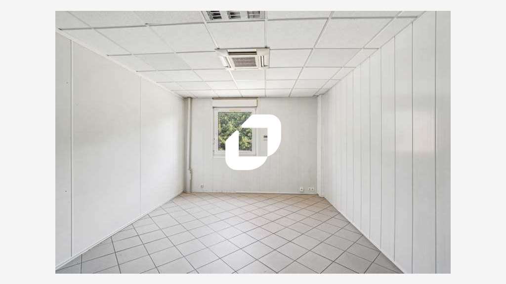 A louer Bureaux 55m² Tremblay en france