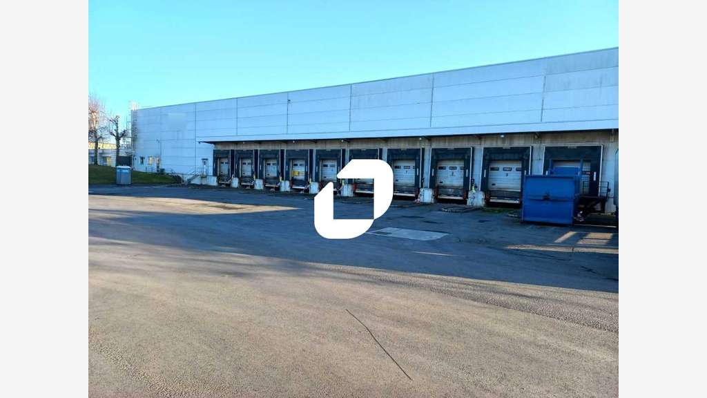 A louer Bureaux 5068m² Tremblay en france