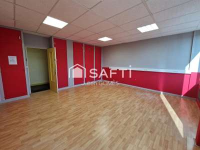 Bureau 30m² R+2 à louer à Trilport 77 