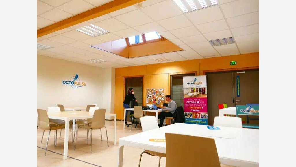 Bureaux en co-working à louer à Troyes (10)