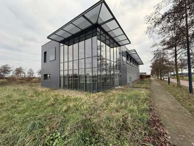A louer locaux commerciaux de 661m² à Troyes