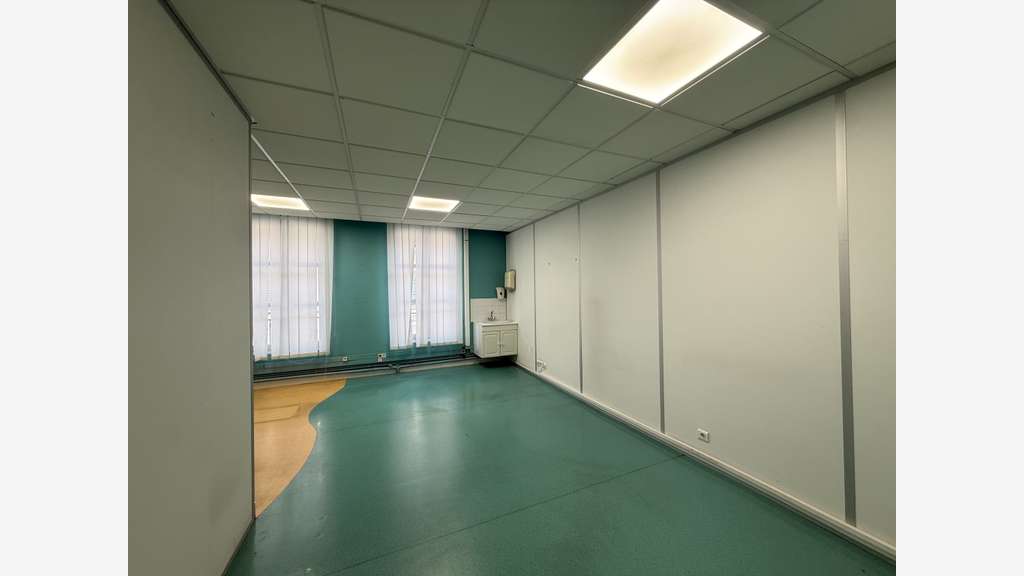 Bureaux 210m² accès PMR - Rue Emile Zola à Troyes