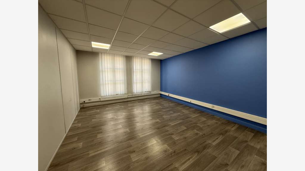 Bureaux 210m² accès PMR - Rue Emile Zola à Troyes