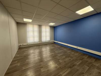 Bureaux 210m² accès PMR - Rue Emile Zola à Troyes