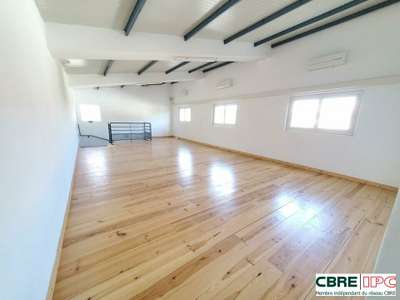 Location bureaux 200m² à Ustaritz
