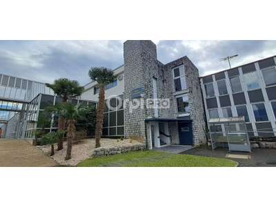 Location Bureaux à Uzein