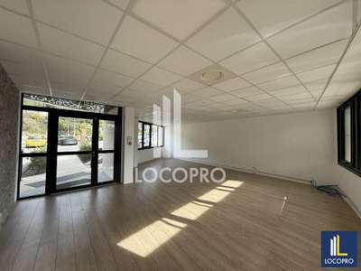 Location bureaux 94m² à Sophia-Antipolis