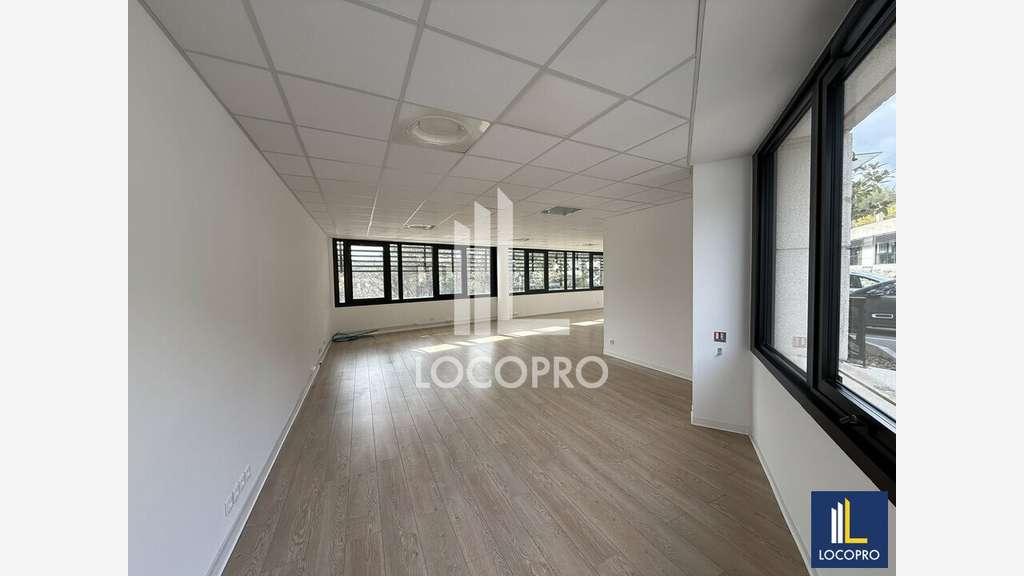 Location bureaux 94m² à Sophia-Antipolis