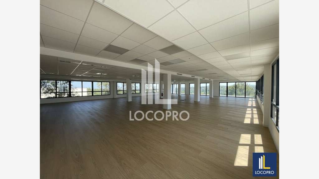 Location bureaux neufs de 316m² à Sophia-Antipolis