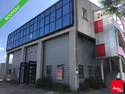 A louer bureaux 60m² sur angle à en ZFU à Valence 