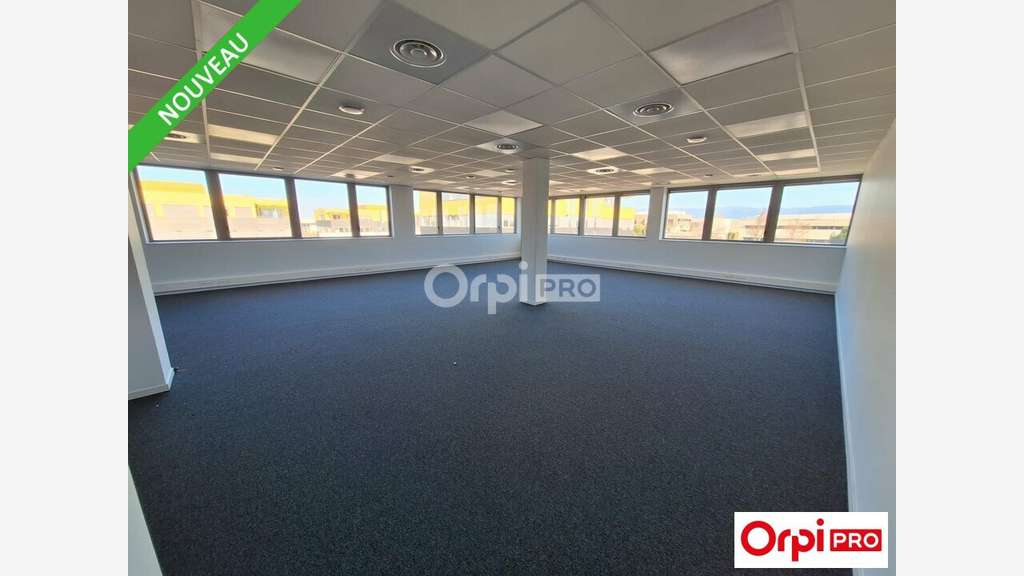 Location bureaux lumineux 50m² Valence empl n°1