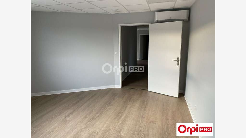 Bureau de 16m² à louer en pôle santé dept Drôme
