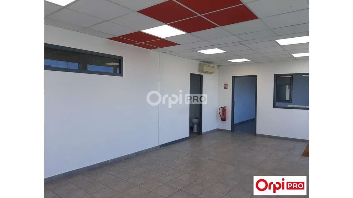 Bureau 105m² à louer à Valence
