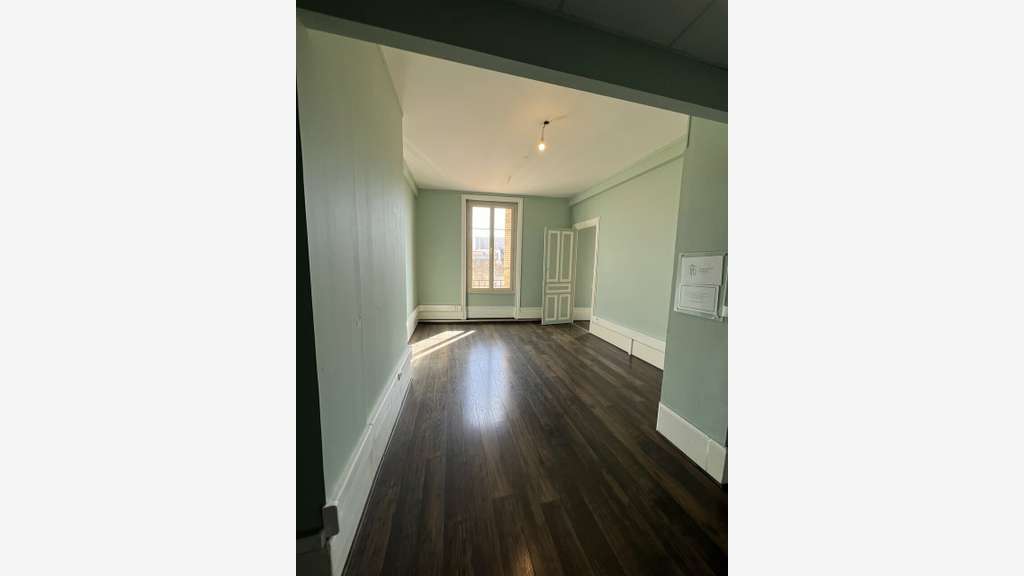 Bureaux 77m² à louer àValence Avenue Pierre Semard