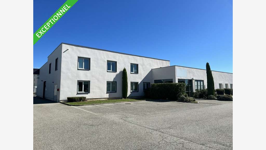 Entrepôt bureaux 1150m² à louer Valence Briffaut