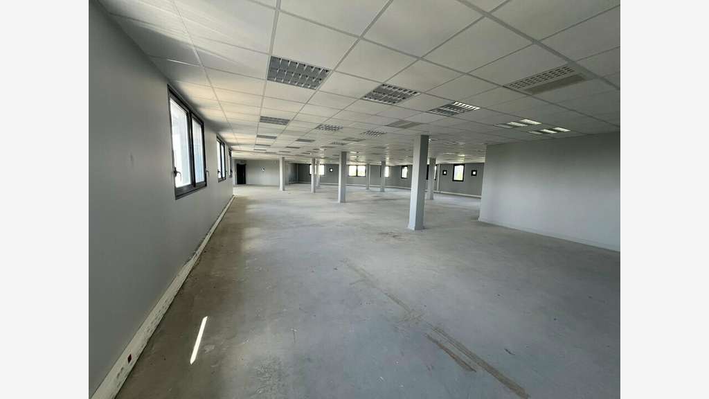 Bureaux dès 250m² à louer Valence Parc Eurovaltain