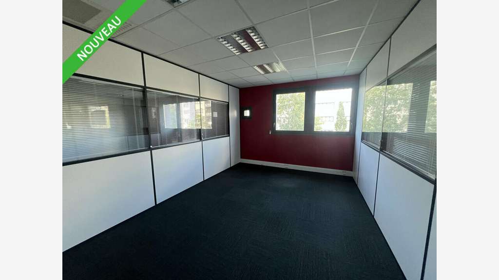 Bureaux 130m² à louer Valence Parc Eurovaltain