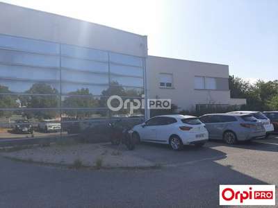 Bureaux 160m² R+1 à louer à Valence