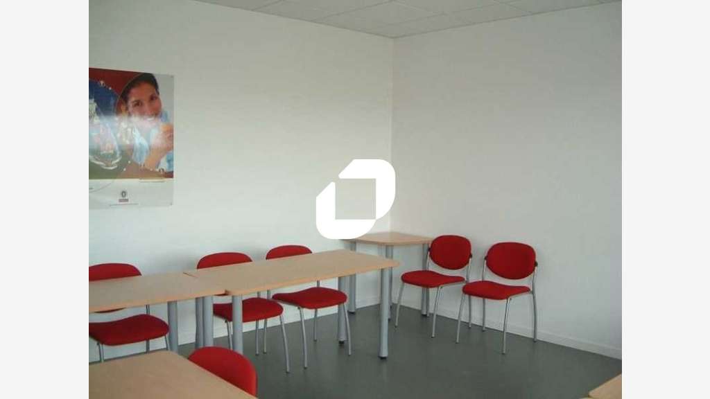 A louer Bureaux 777m² Valenciennes