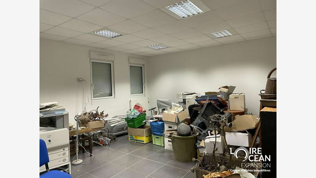 À louer ensemble de bureaux de 150m² à Vallet