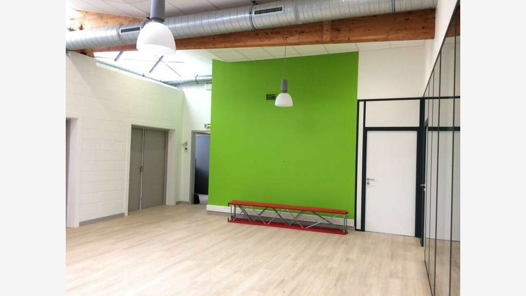 Plateau de bureaux 250m² à louer à Vannes