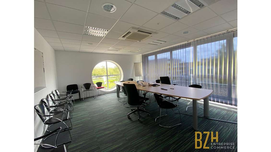 A louer plateau de bureaux 268m² R+1 à Vannes