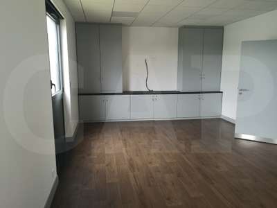 A louer plateau de bureaux récent 123m² à Vannes