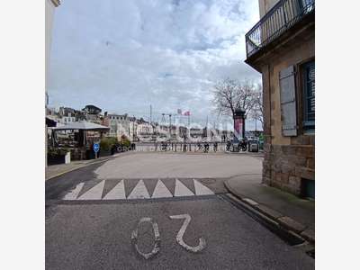A louer bureaux 35m² situés sur le Port de Vannes