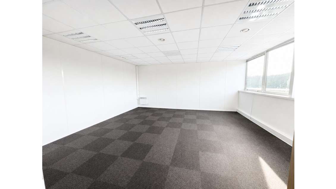 A louer bureaux 100m² R+1 Vannes Nord Est - St Avé
