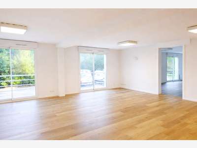 A louer bureaux 185m² à Vannes / Arradon