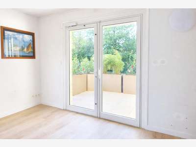 A louer bureaux 46m² + terrasse à Vannes Arradon
